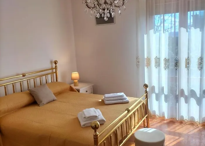 House Tramonto D'oro * Ficulle